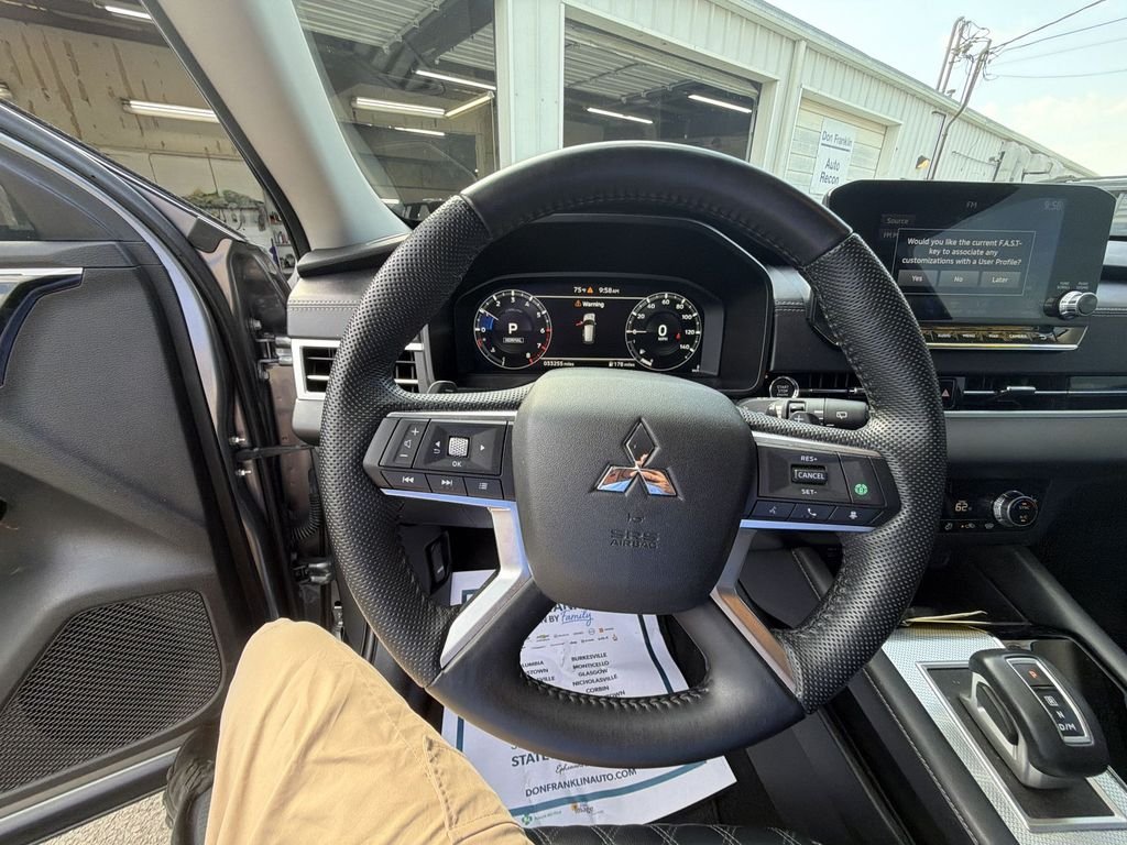 Certified Used 2023 Gray Mitsubishi SEL image 14