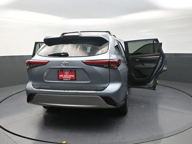 Used 2021 Blue Toyota Platinum image 44