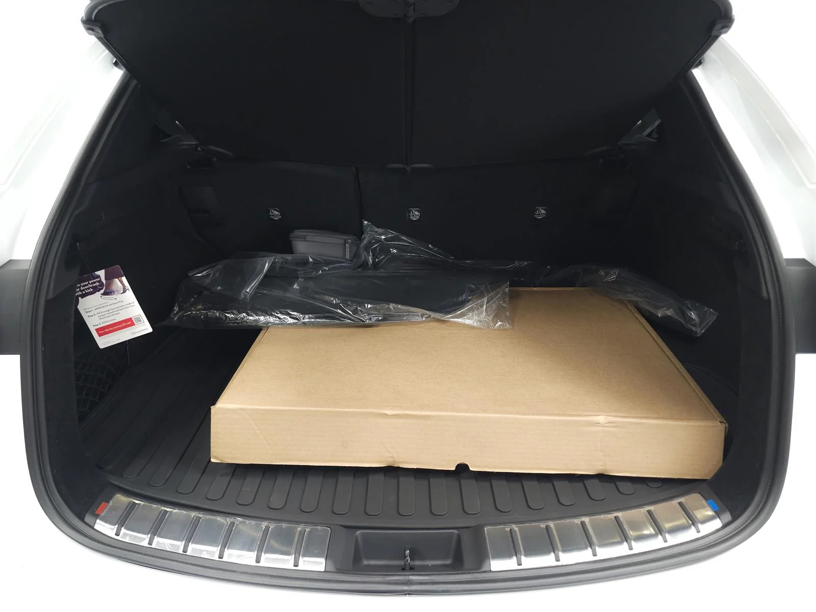 New 2026 Ultra White (083) Lexus Premium image 11