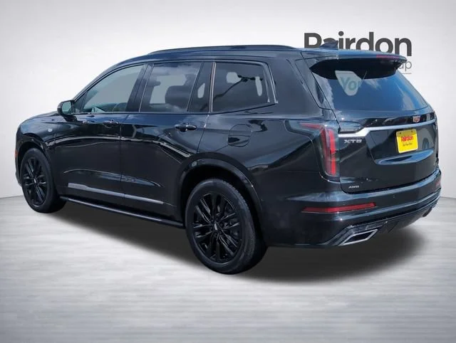 Used 2021 Stellar Black Metallic Cadillac Sport image 5