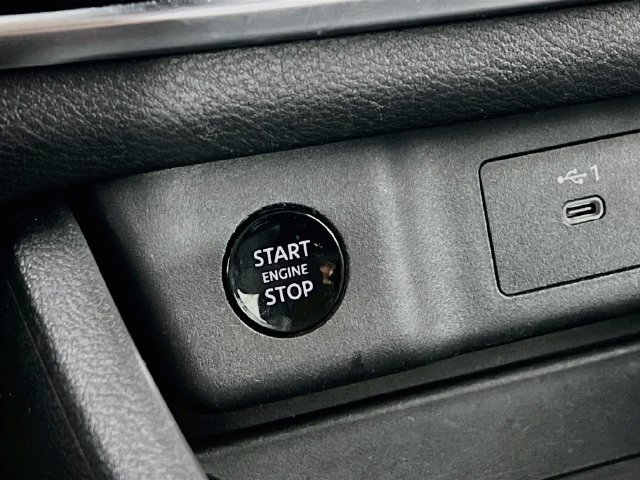 2025 Nissan Rogue SV - Photo 16