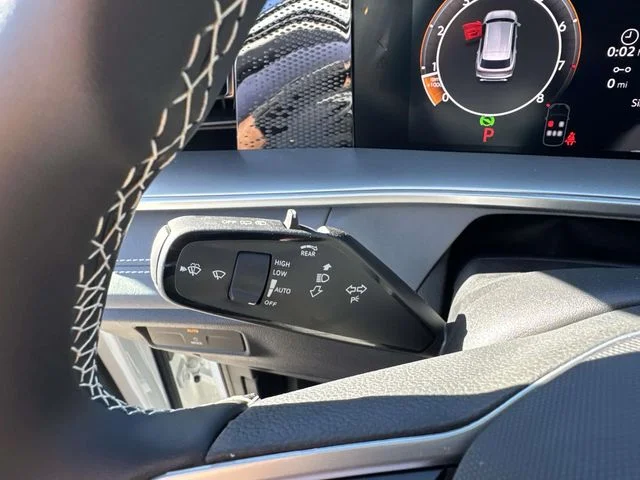 New 2026 White Volkswagen 2.0T SE image 22