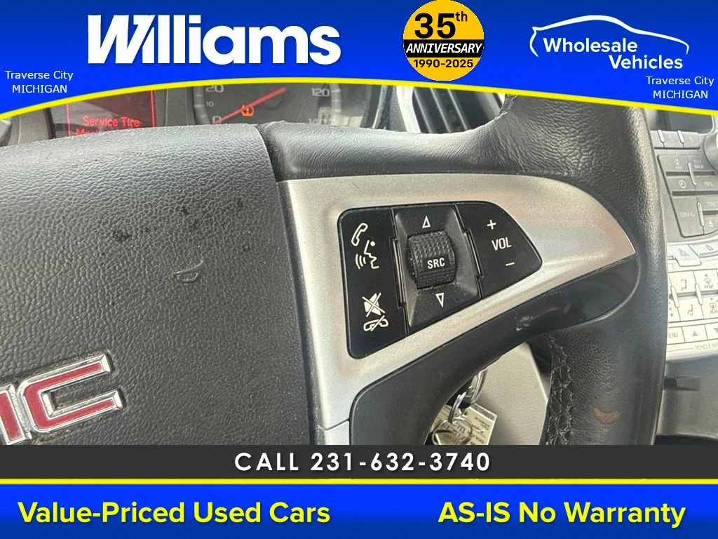 Used 2015 Silver Sky Metallic GMC SLE-2 image 27