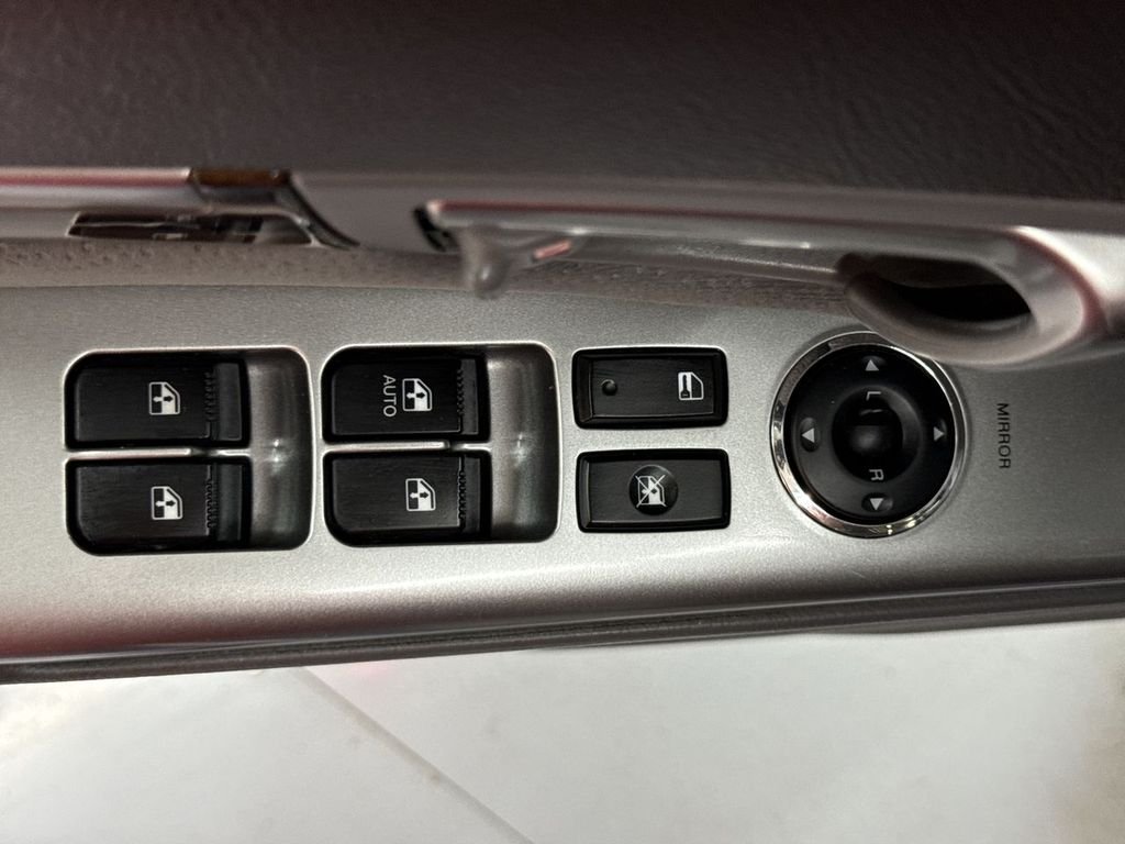 2010 Hyundai Santa Fe SE - Photo 13