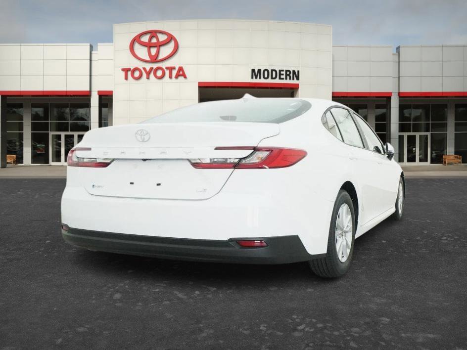 New 2026 Ice Cap Toyota LE image 5
