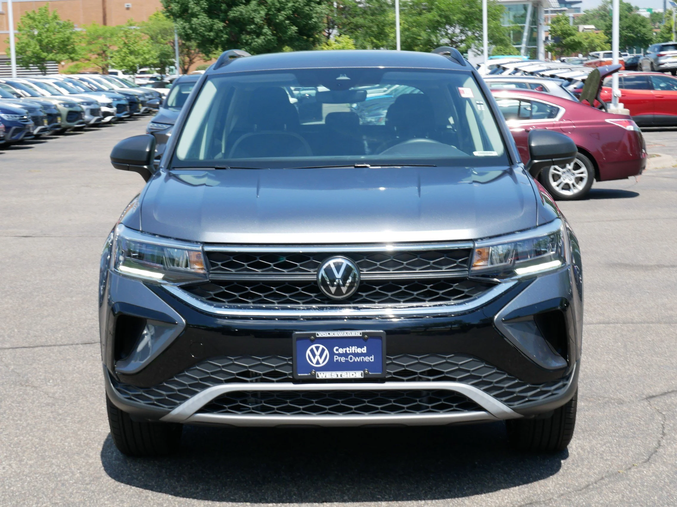 Used 2023 Volkswagen Taos S with VIN 3VVMX7B2XPM357392 for sale in Saint Louis Park, Minnesota
