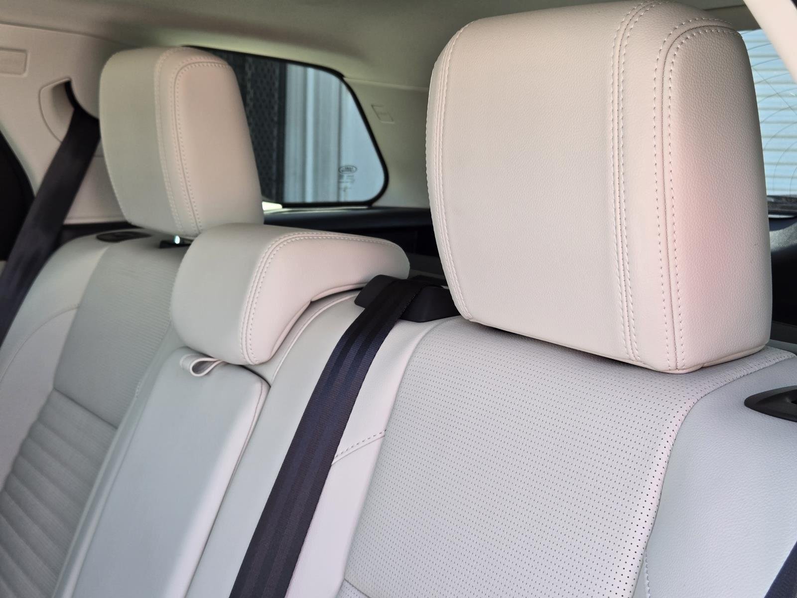 2025 Land Rover Discovery Sport S - Photo 34