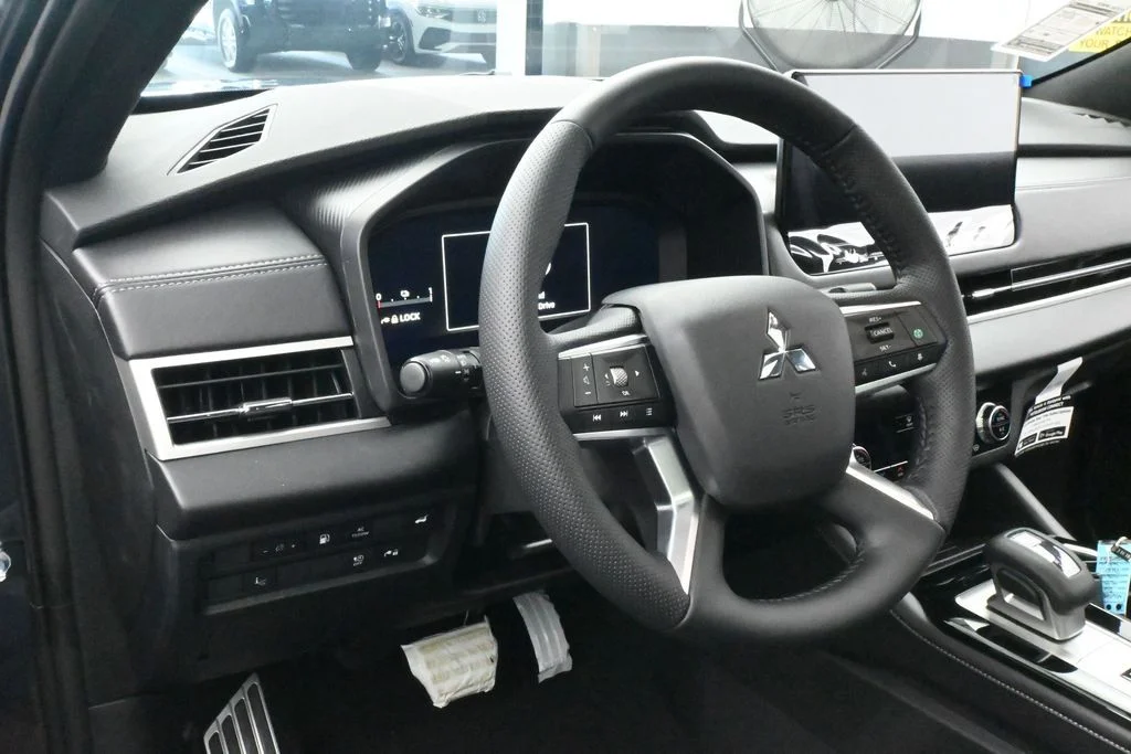 New 2026 Graphite Gray Mitsubishi BLACK EDITION S-AWC image 15