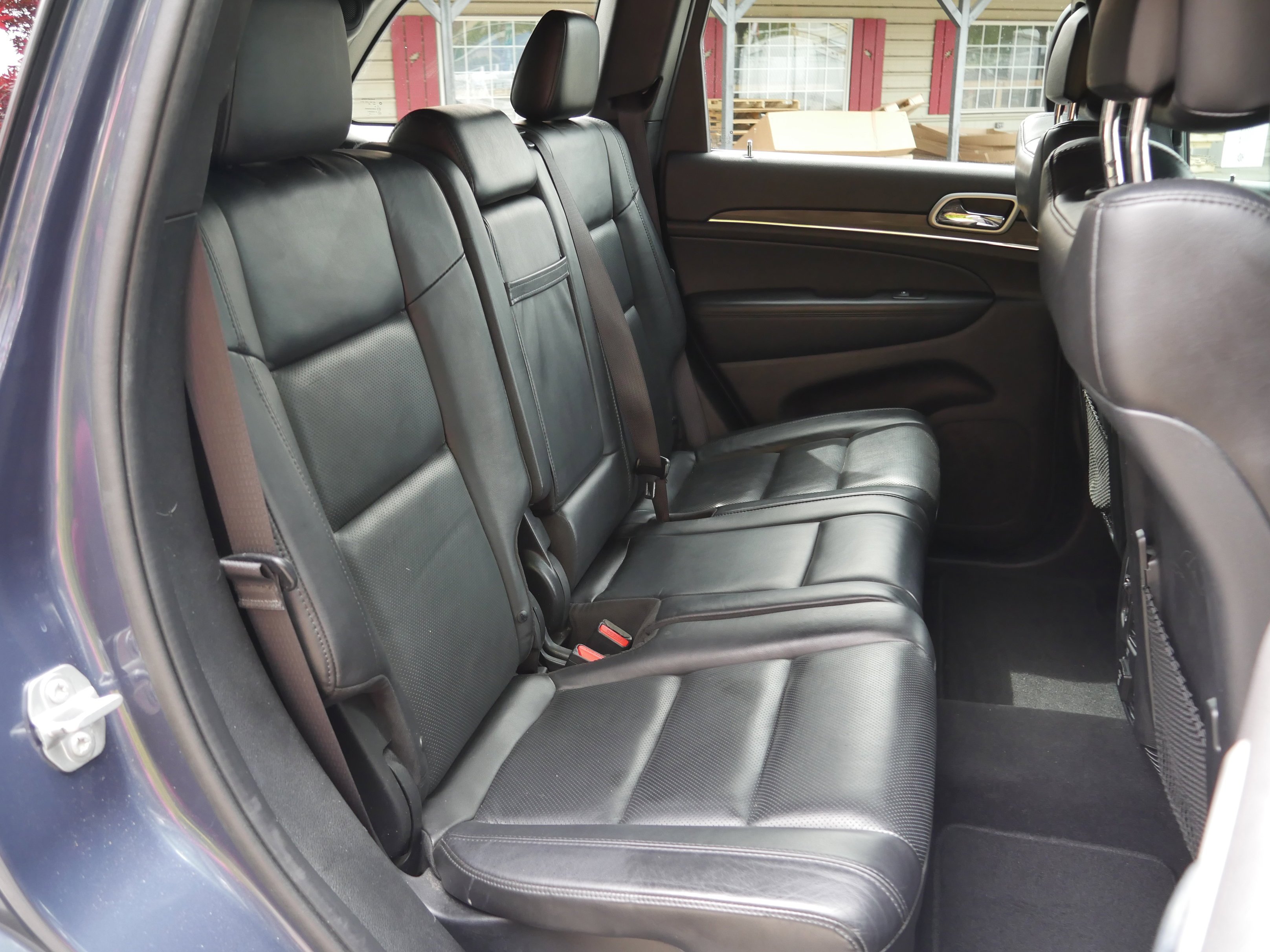 Used 2020 Slate Blue Pearlcoat Jeep Limited image 30
