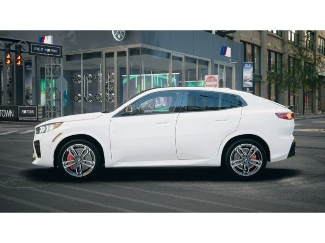 New 2026 Alpine White BMW xDrive28i image 4