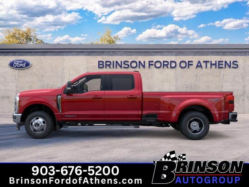 New 2026 Ruby Red Metallic Tinted Clearcoat Ford XLT image 3