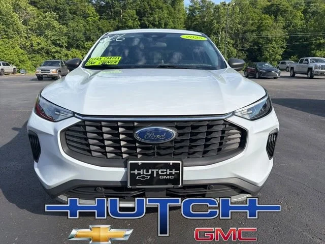 Used 2025 Silver Ford Active image 6