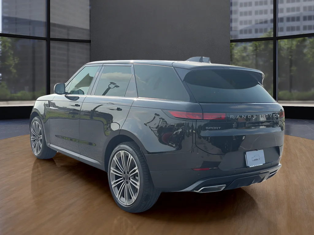 New 2026 Black Land Rover SE image 7