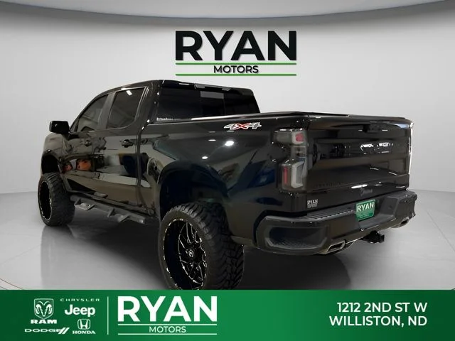 Used 2023 Black Chevrolet RST image 5