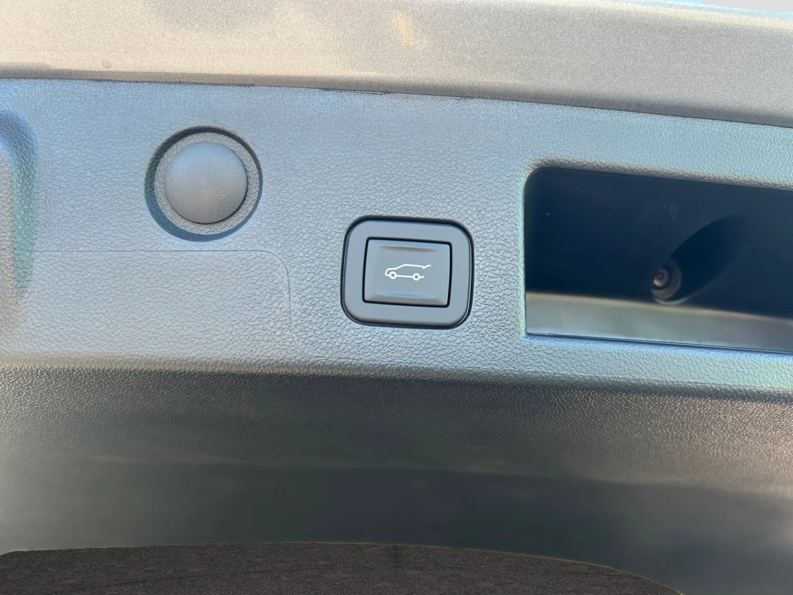 New 2027 Sterling Metallic GMC AWD AT4 image 11