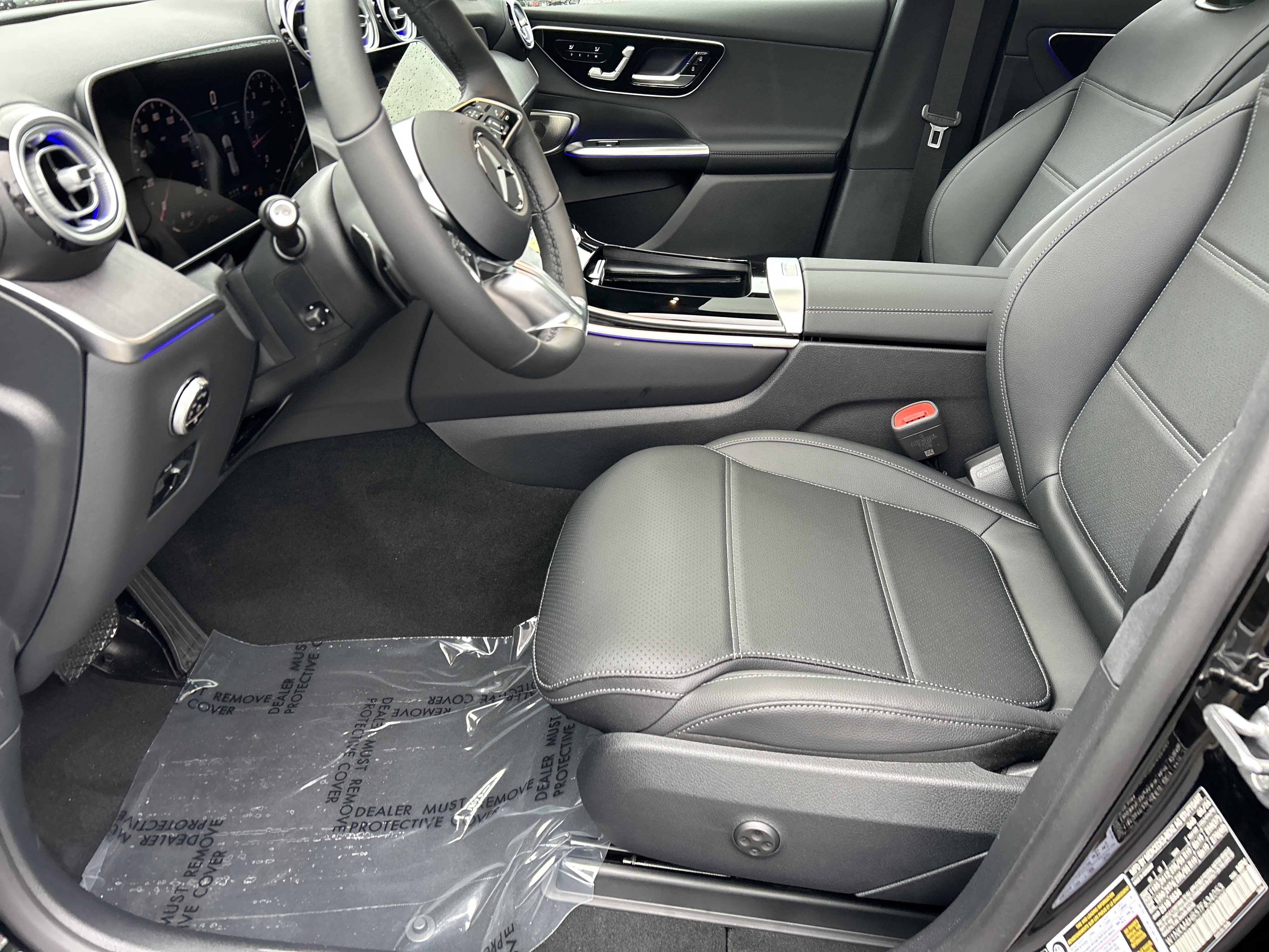 New 2026 Black Mercedes-Benz GLC 300 4MATIC® SUV image 20