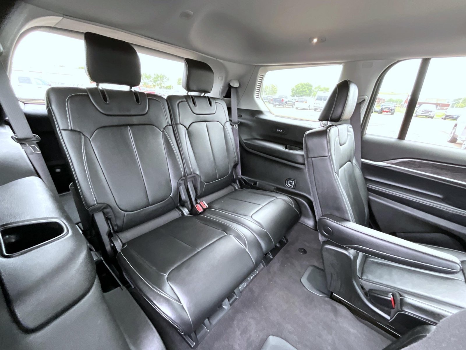 Used 2021 Silver Jeep Limited image 20