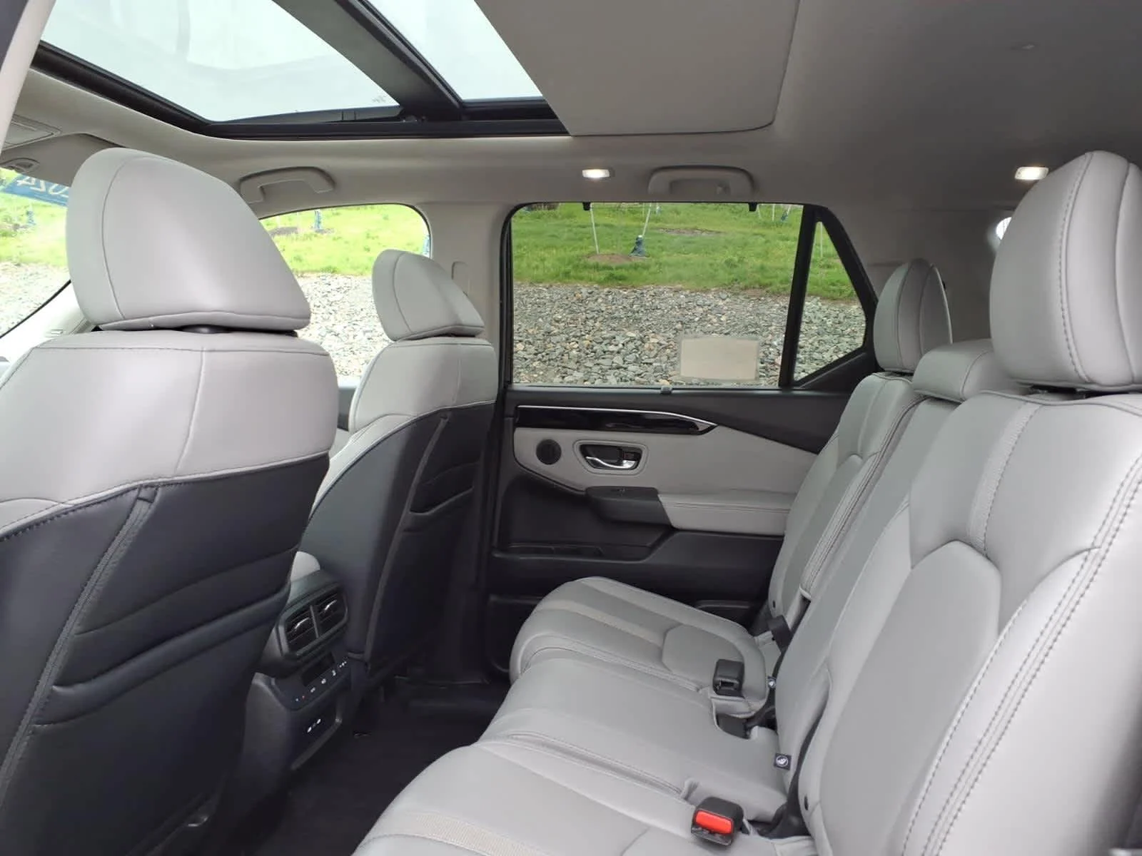 2024 Honda Pilot Touring - Photo 16