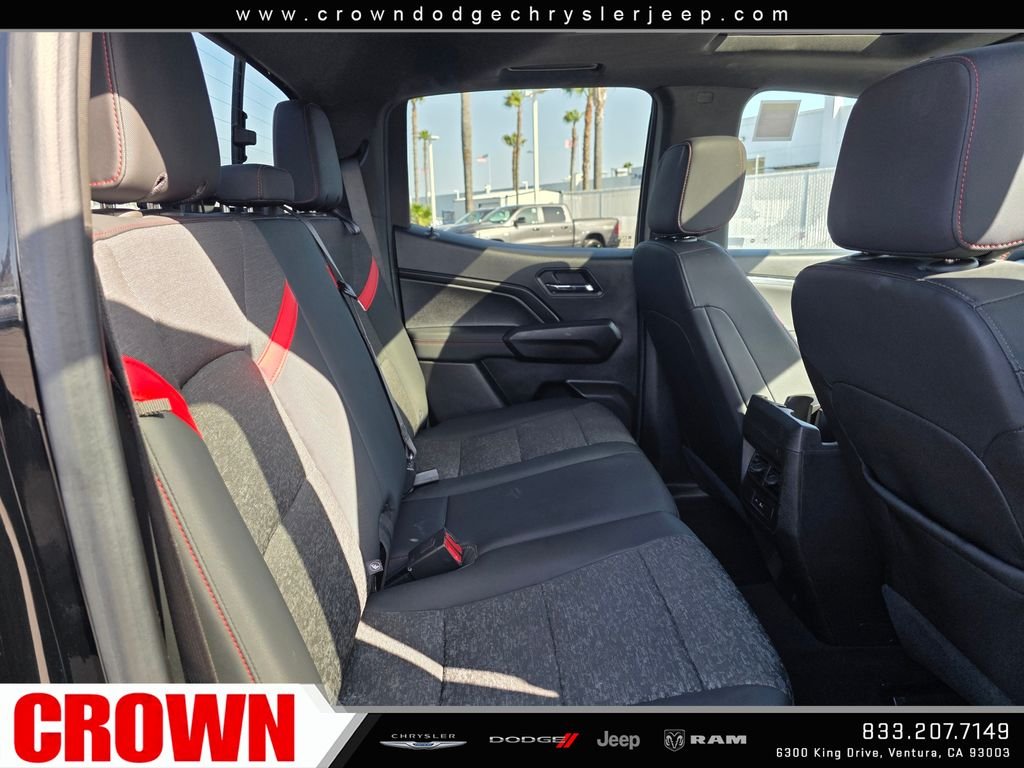 Used 2023 Black Chevrolet Z71 image 14