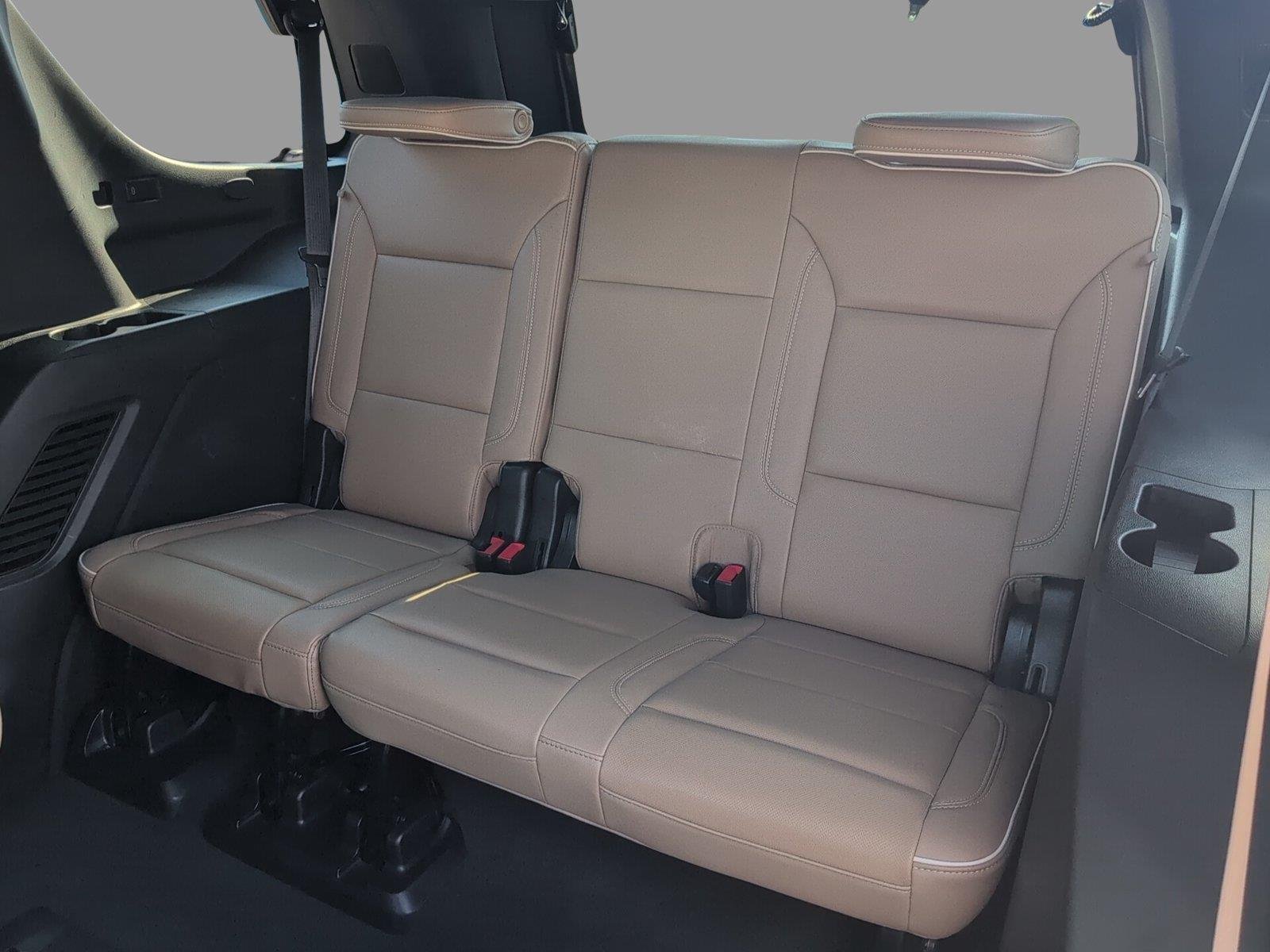 Used 2021 EMPIRE BEIGE METALLIC Chevrolet Premier image 15