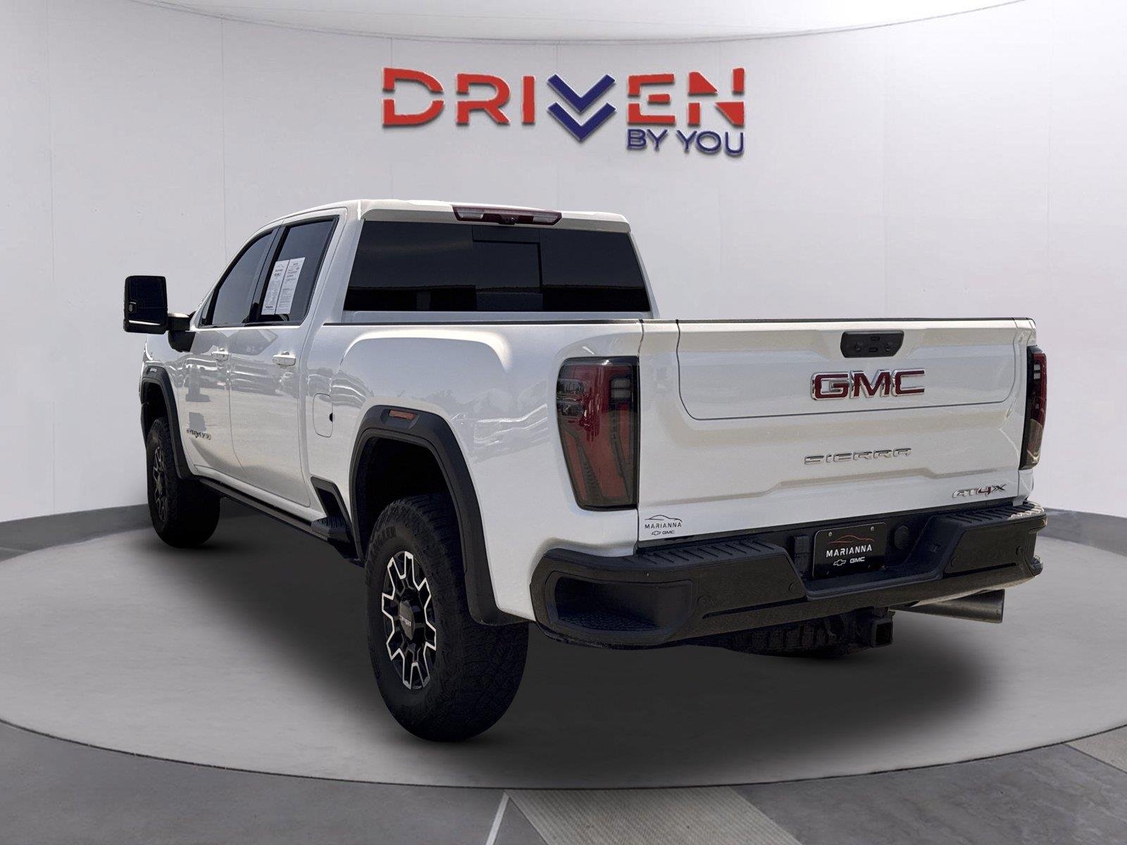 Used 2024 Summit White GMC AT4X image 6