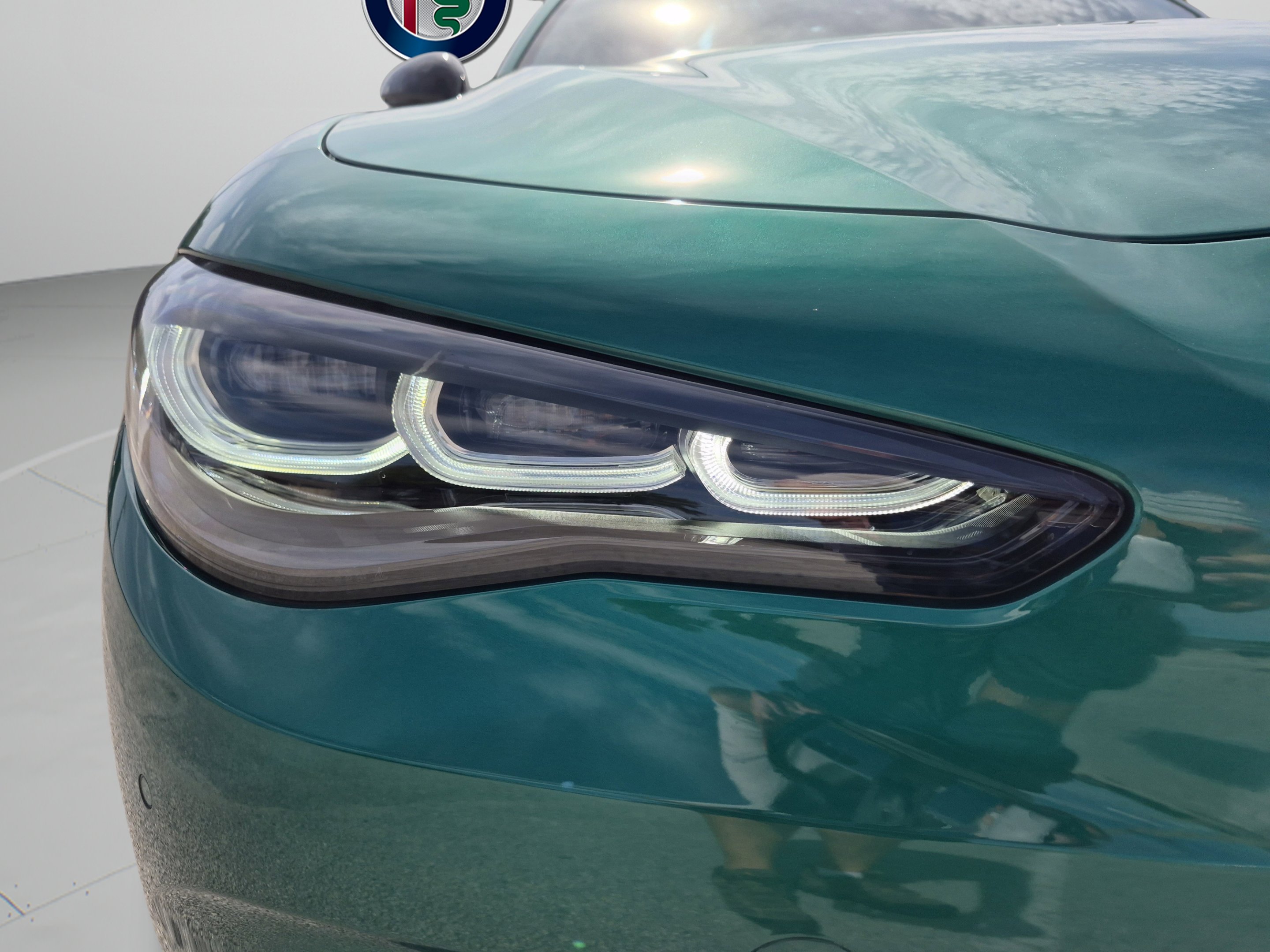 New 2026 Verde Fangio Metallic Alfa Romeo  image 63