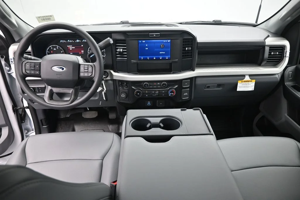 New 2026 Oxford White Ford XL image 18