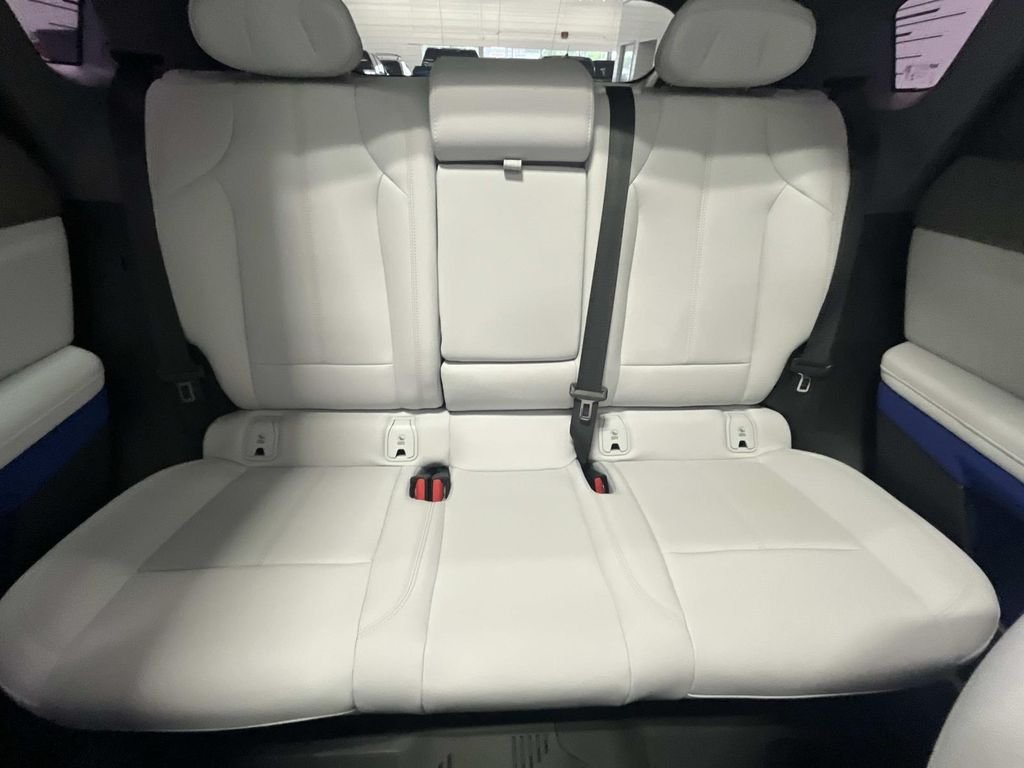 2026 Cadillac OPTIQ Sport - Photo 30