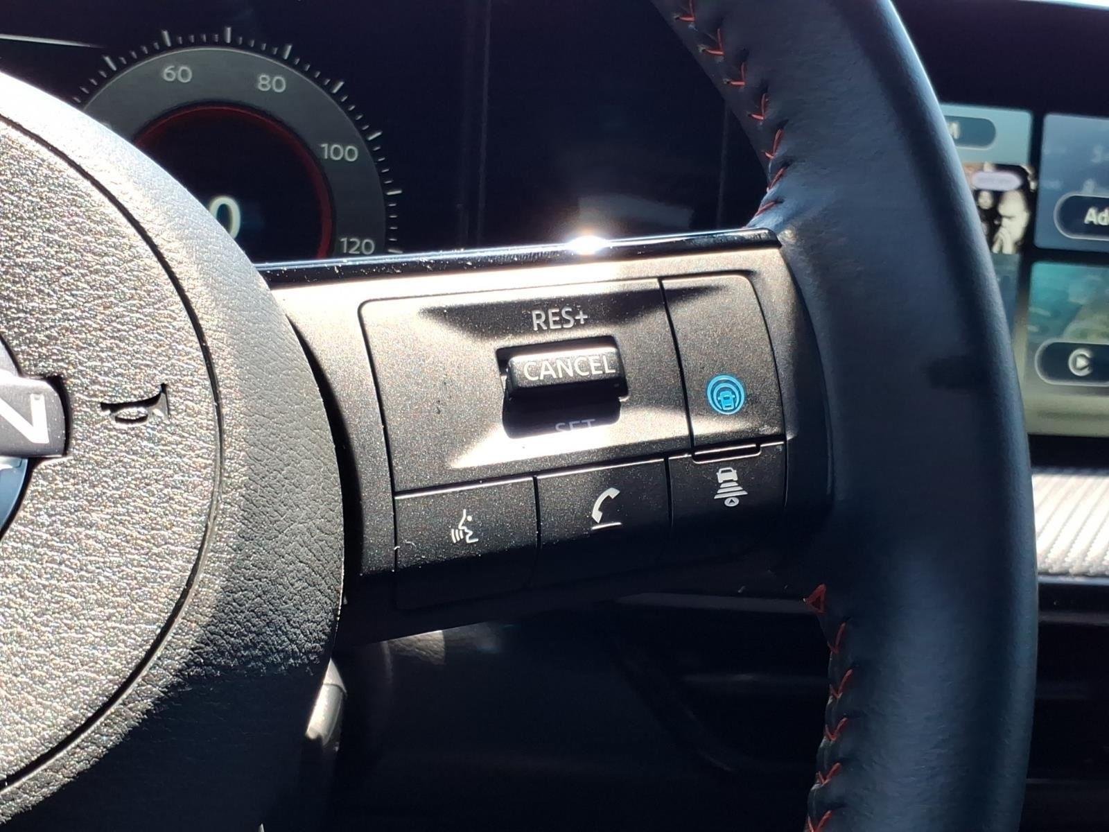 Used 2025 Arctic Ice Blue Metallic/Super Black Nissan SR image 26