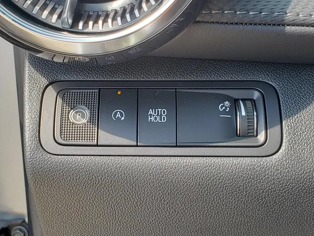 2027 Chevrolet Equinox LT - Photo 27
