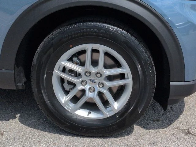 New 2026 Vapor Blue Metallic Ford Active image 11