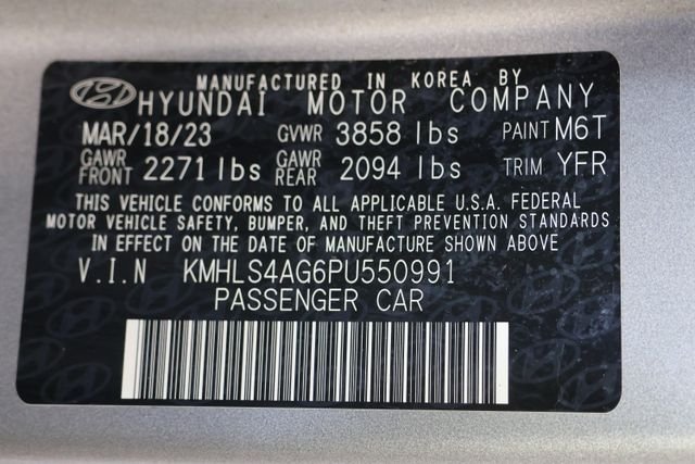 Used 2023 Silver Hyundai SEL image 19