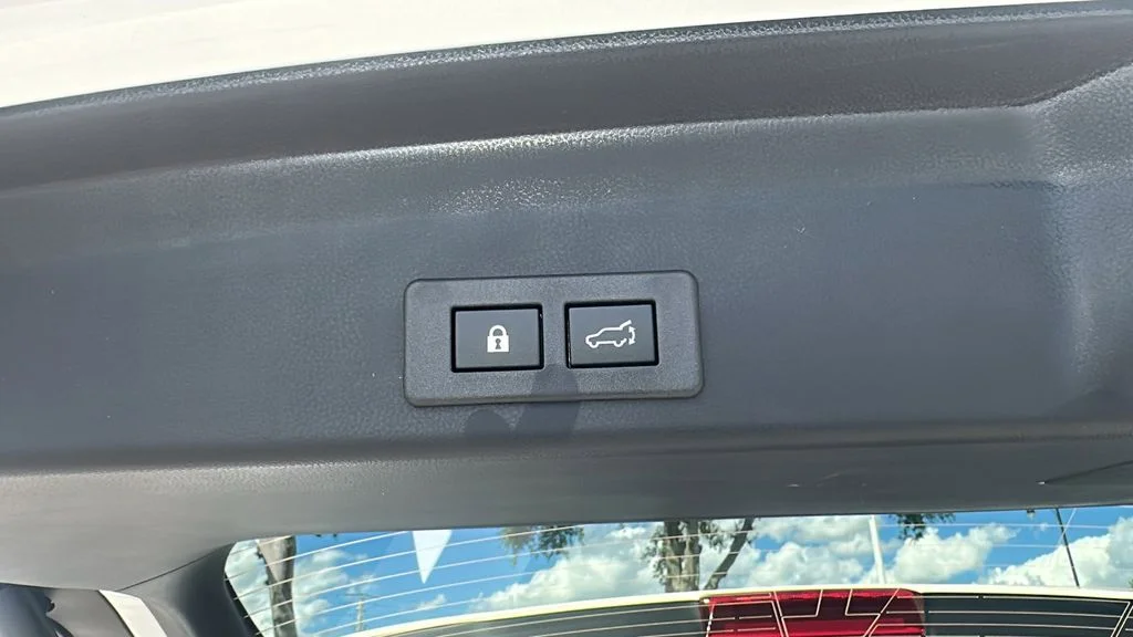 2025 Subaru Ascent Bronze Edition - Photo 27