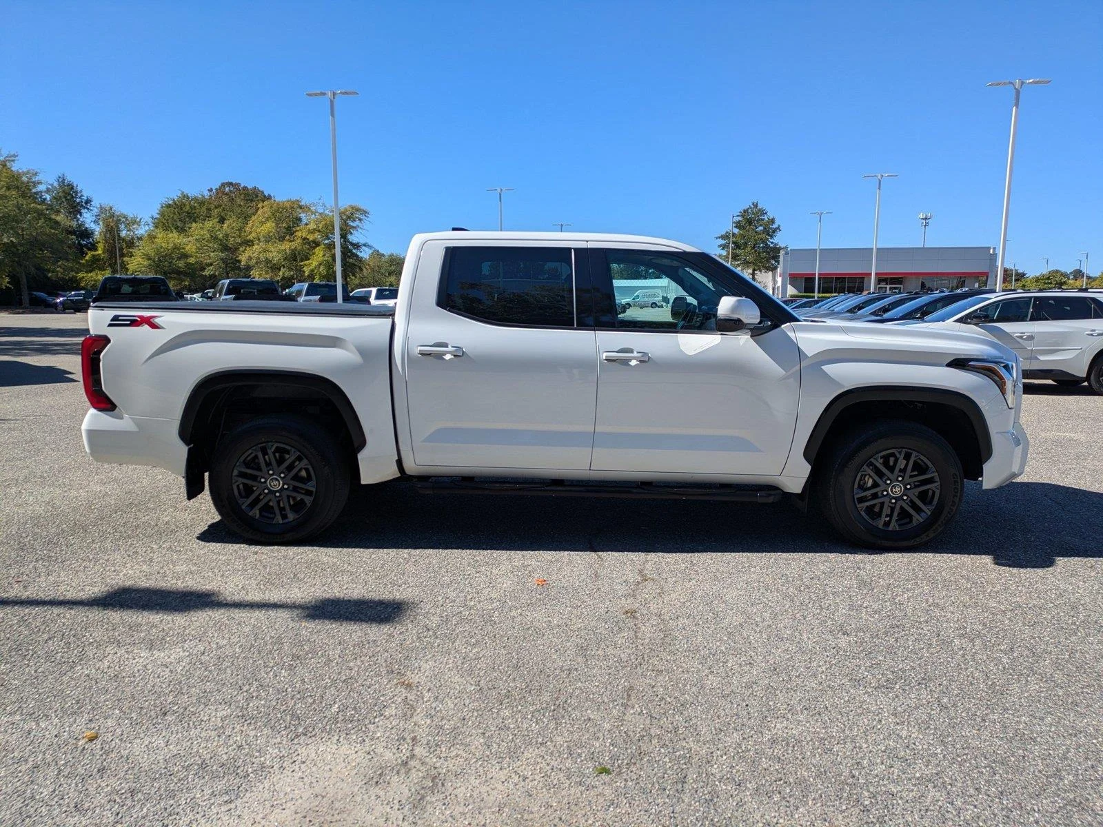 Used 2023 Ice Cap Toyota SR5 image 3