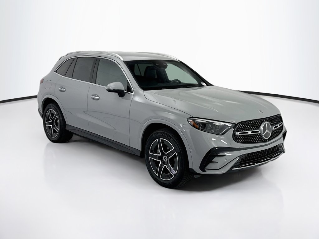 Certified Used 2026 MANUFAKTUR Alpine Gray Mercedes-Benz GLC 300 image 3