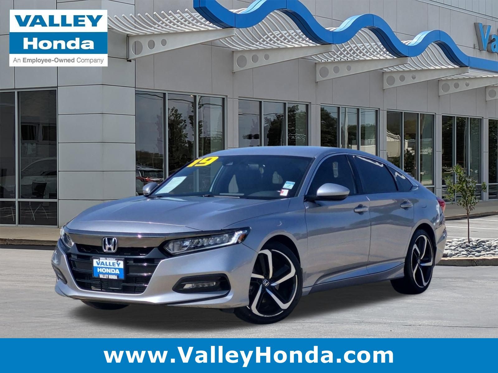 Certified Used 2019 Lunar Silver Metallic Honda Sport 1.5T image 1