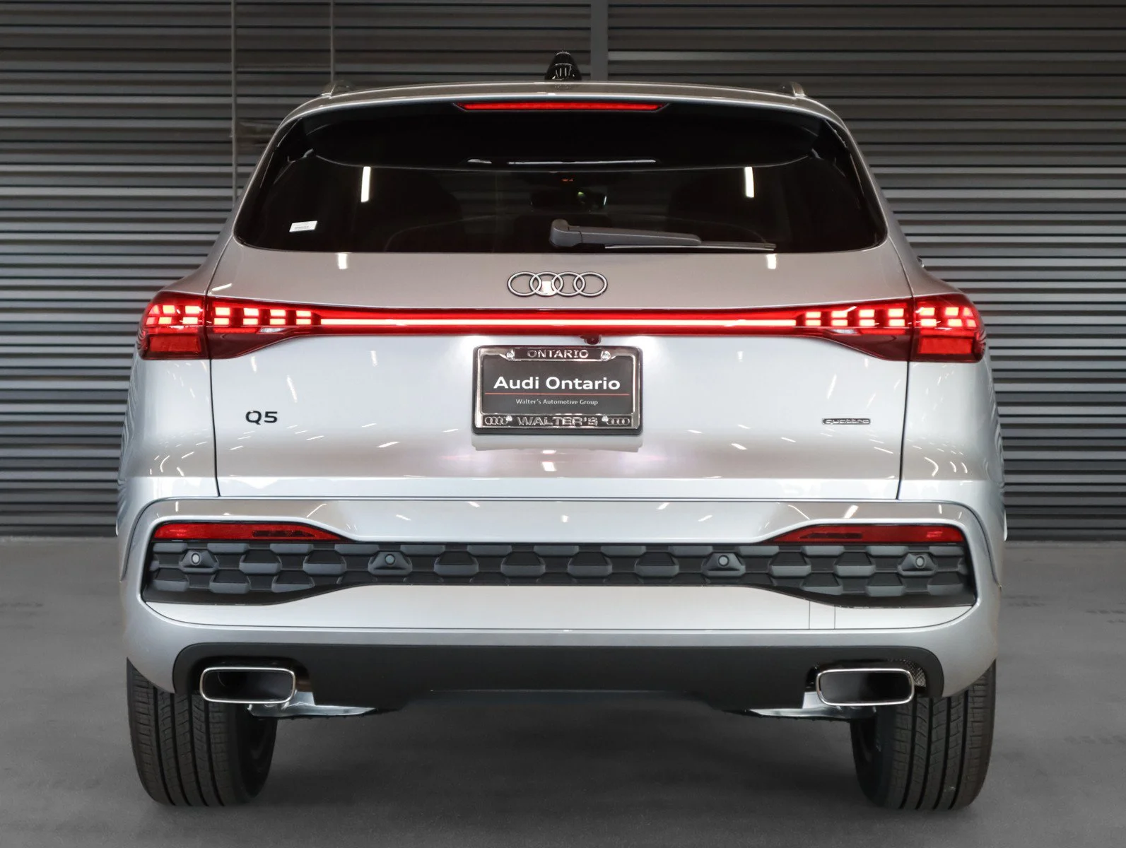 New 2026 Florett Silver Metallic Audi Premium image 15