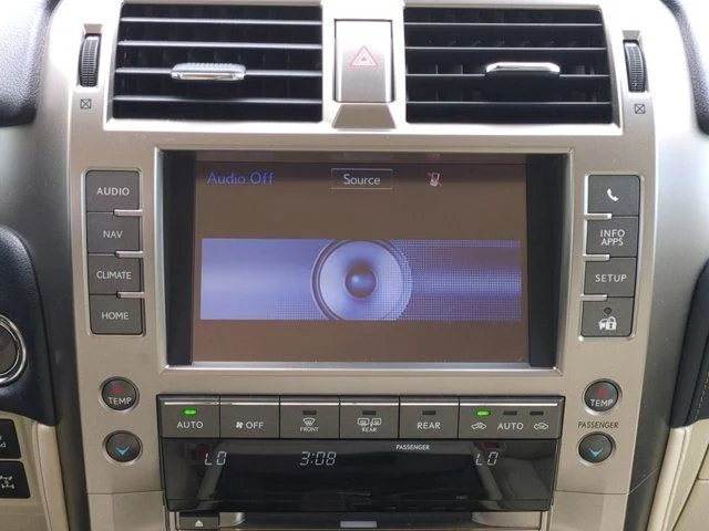 Used 2020 Silver Lexus 460 image 16