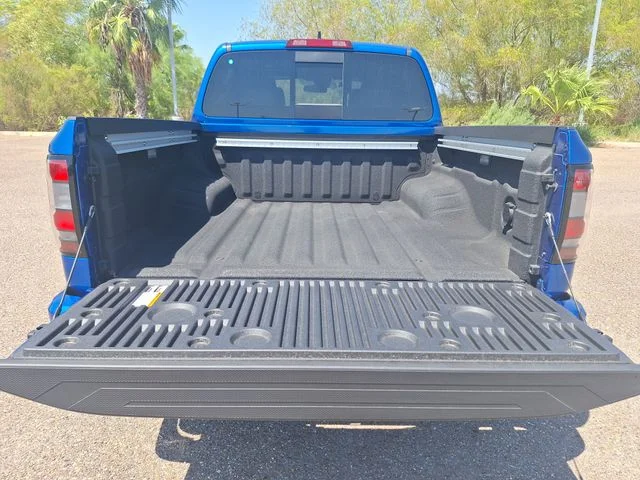 New 2027 Bluestone Pearl Nissan Crew Cab SV image 22