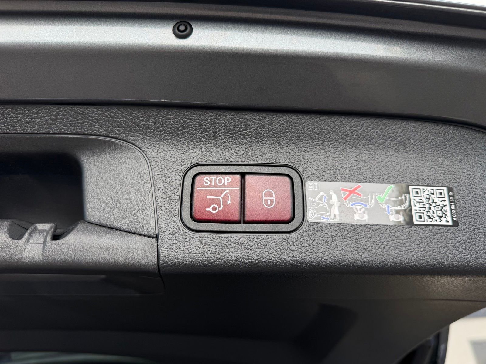New 2026 Selenite Grey Metallic Mercedes-Benz GLS 450 image 22