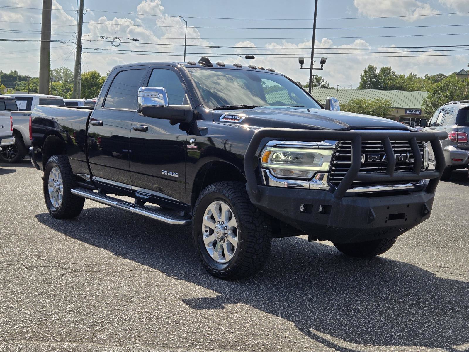Used 2023 Diamond Black Crystal Pearlcoat Ram Laramie image 6