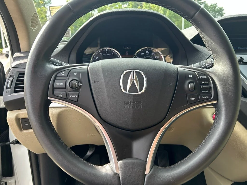 Used 2015 White Diamond Pearl Acura 3.5L Technology Package image 10