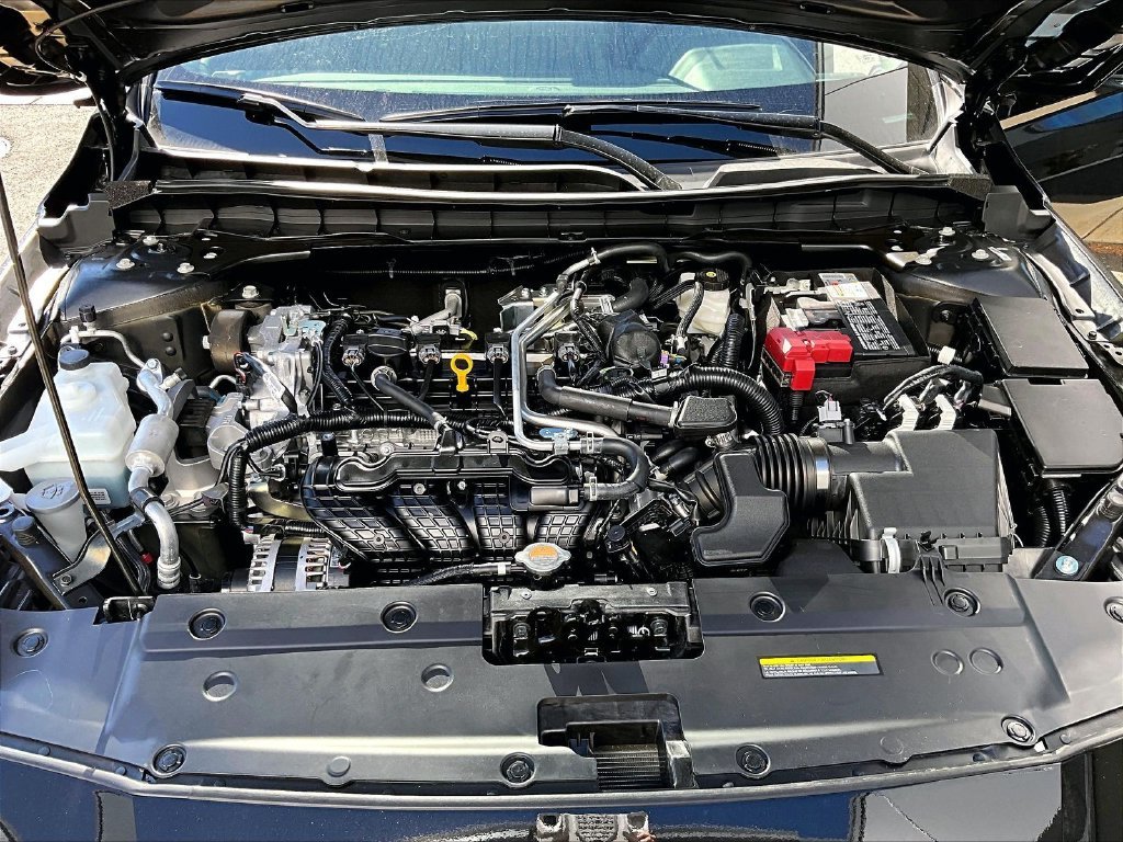 New 2026 Black Nissan 2.5 SR image 11