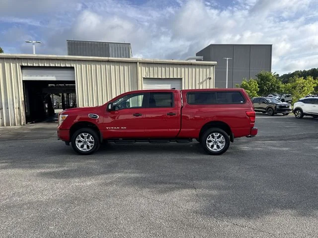 Used 2023 Red Nissan SV image 8