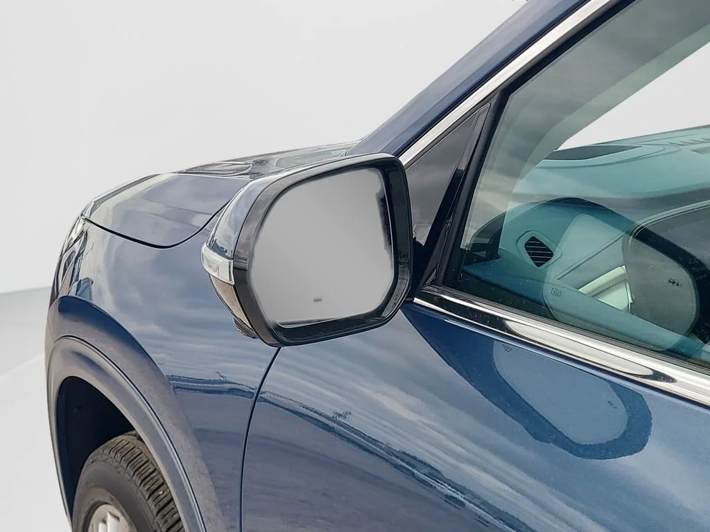 New 2026 Ocean Blue Metallic Buick Avenir image 27