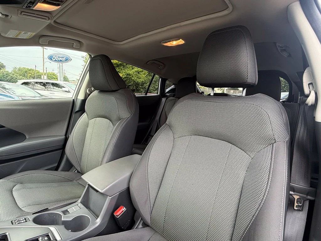 Used 2024 Crystal White Pearl Subaru Premium image 19