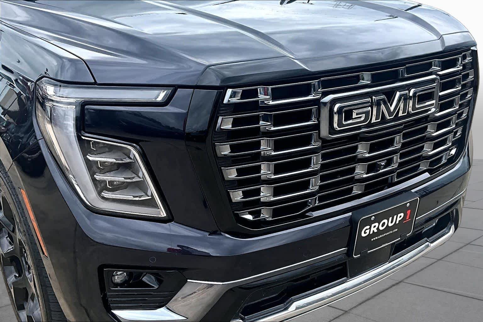 Used 2025 Titanium Rush Metallic GMC Denali Ultimate image 30