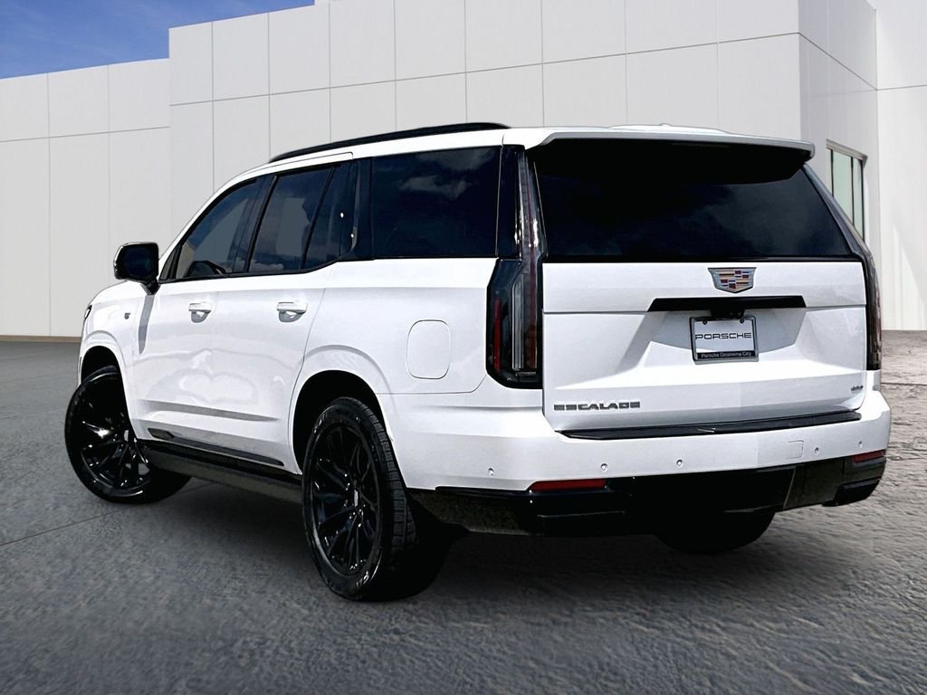 Used 2025 White Cadillac Sport image 3