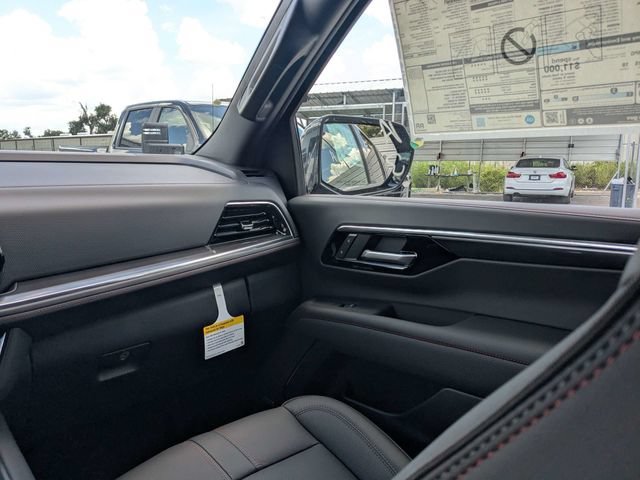 2026 Chevrolet Suburban RST - Photo 15