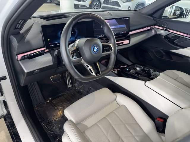 Used 2026 Mineral White Metallic BMW eDrive40 image 19